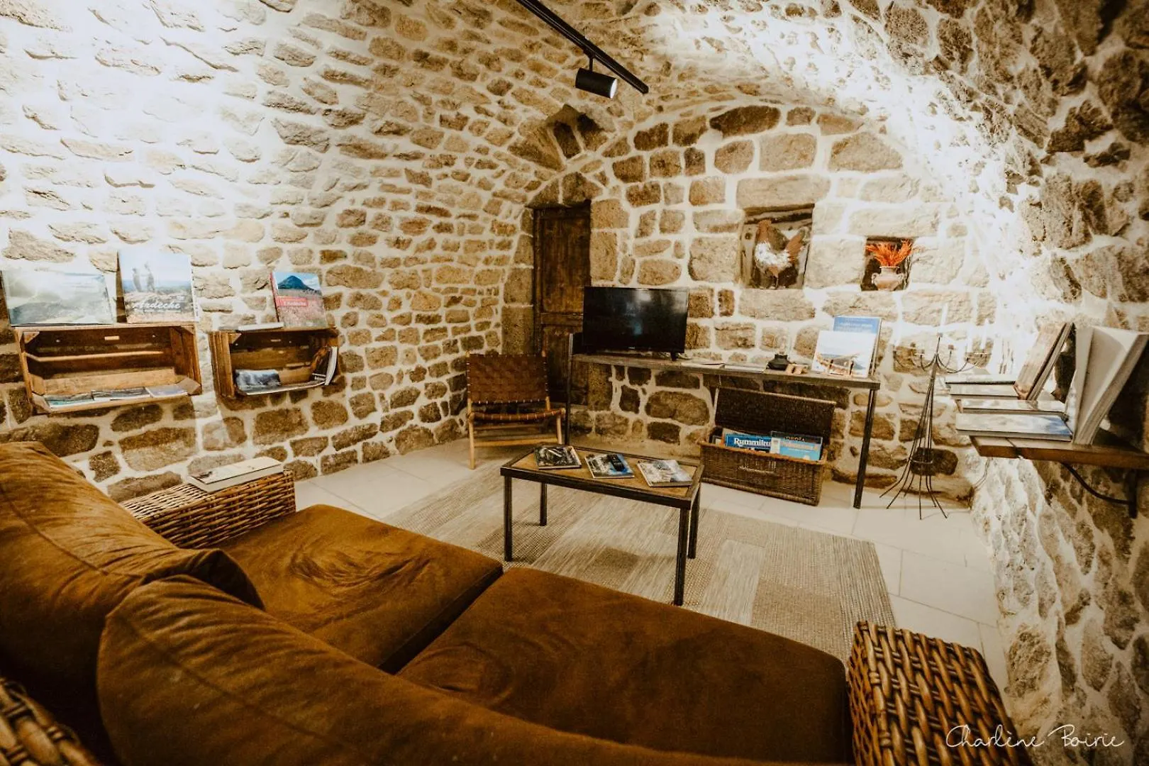 La Calade Chambres D'Hotes & Espace Bien-Etre Chirols