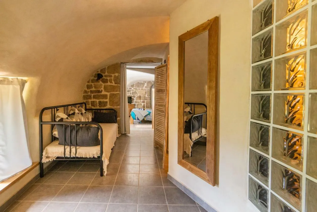 La Calade Chambres D'Hotes & Espace Bien-Etre Chirols
