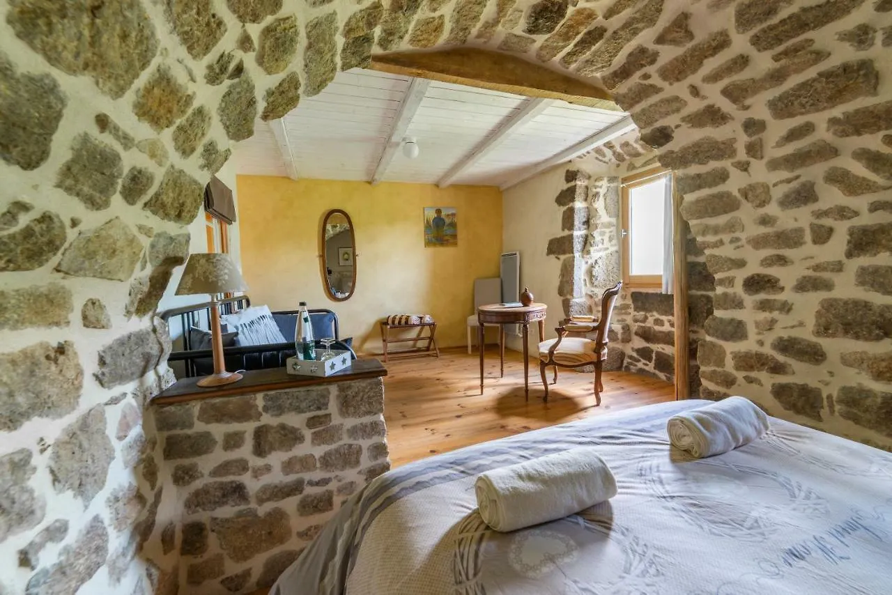 La Calade Chambres D'Hotes & Espace Bien-Etre Chirols Bed & Breakfast